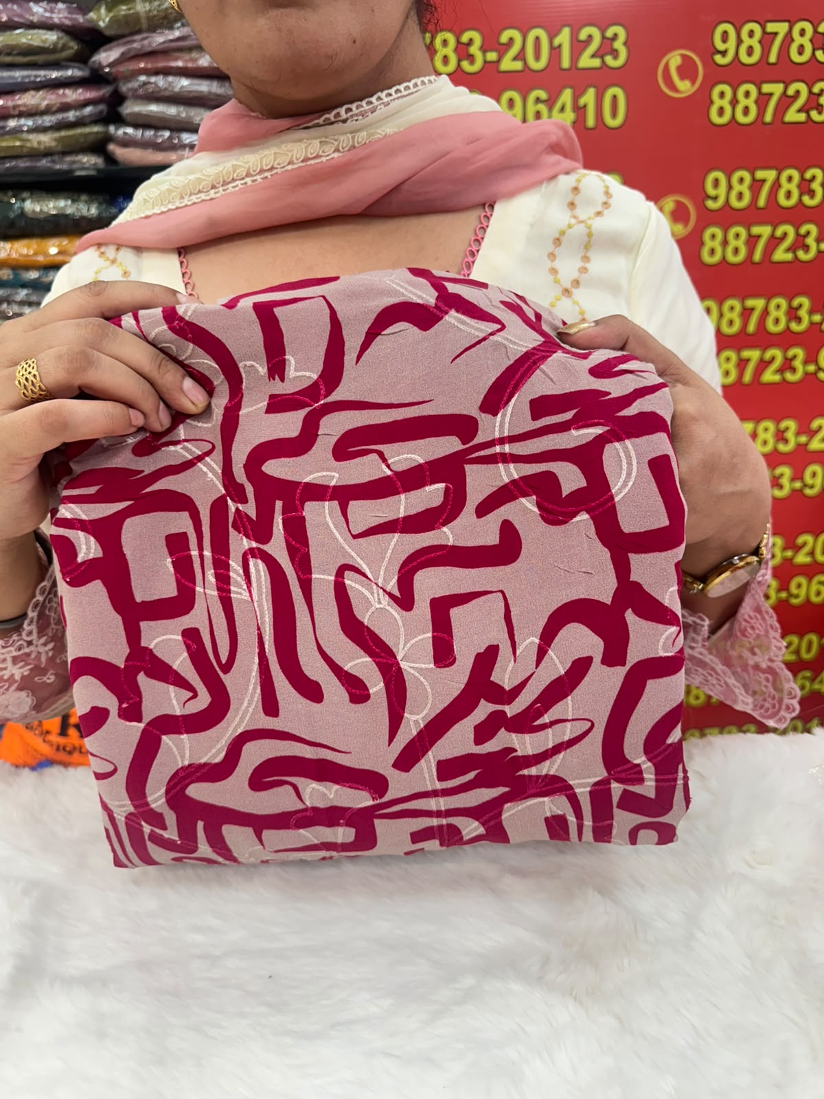red print suit embordered with lines - Image 1